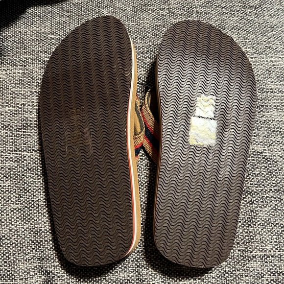 NWT J Crew Striped Flip Flops - Picture 6 of 9